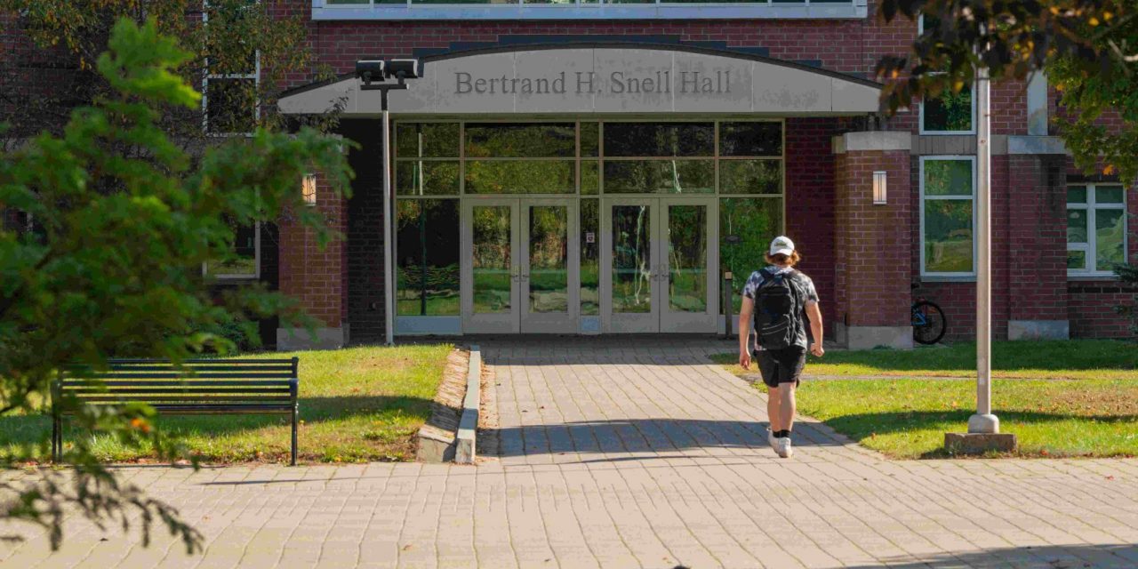 Become an Entrepreneur Your First Semester: The Power of a Business Administration Degree